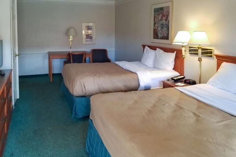 Inn Clarion 2*